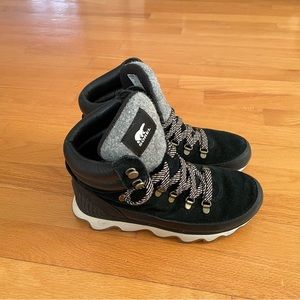 Sorel Women's Kinetic™ Conquest Boots